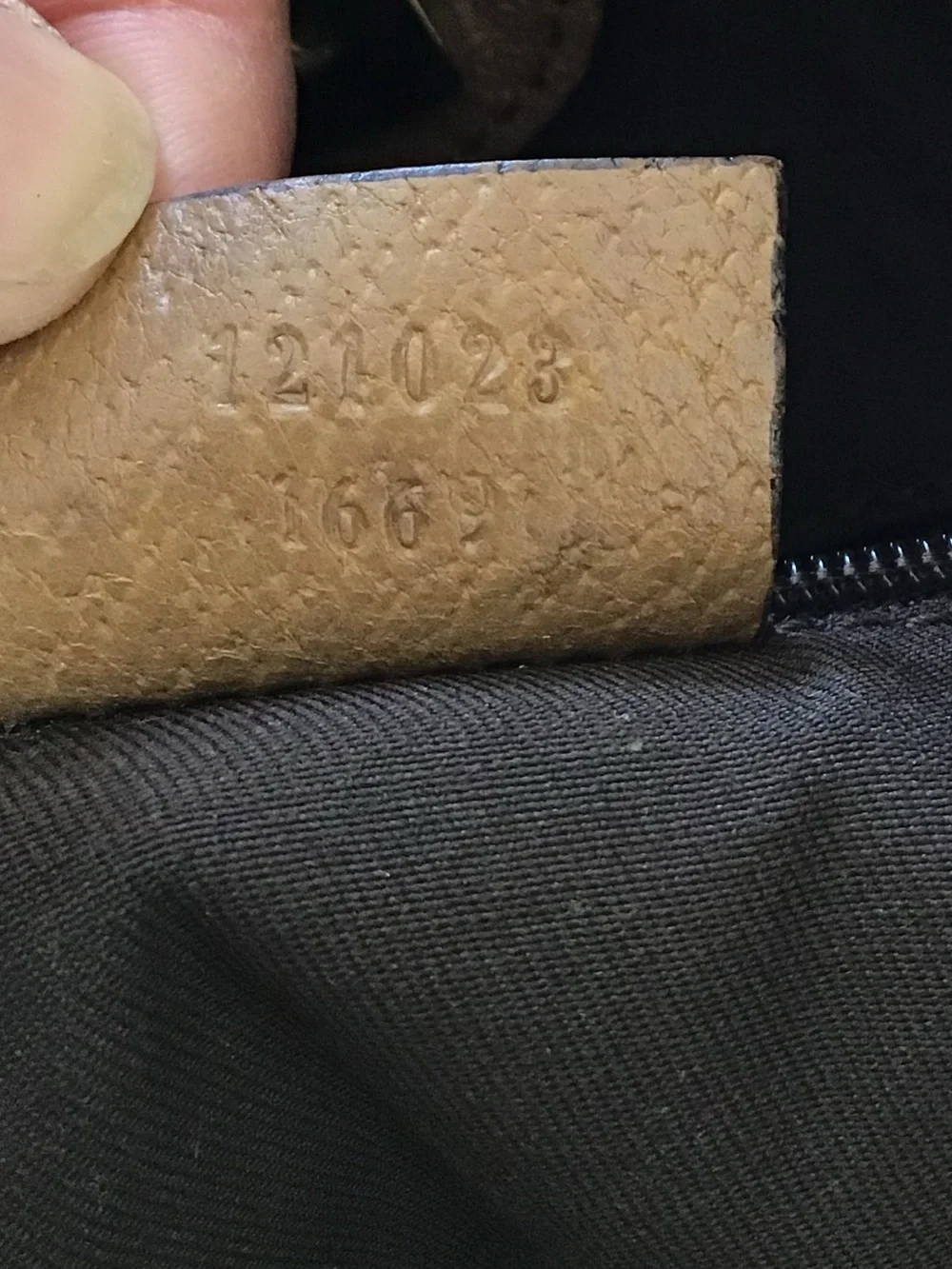 Gucci GG Canvas Eclipse Shoulder Bag Beige Brown Monogram Leather Trim Italy - Picture 8 of 15